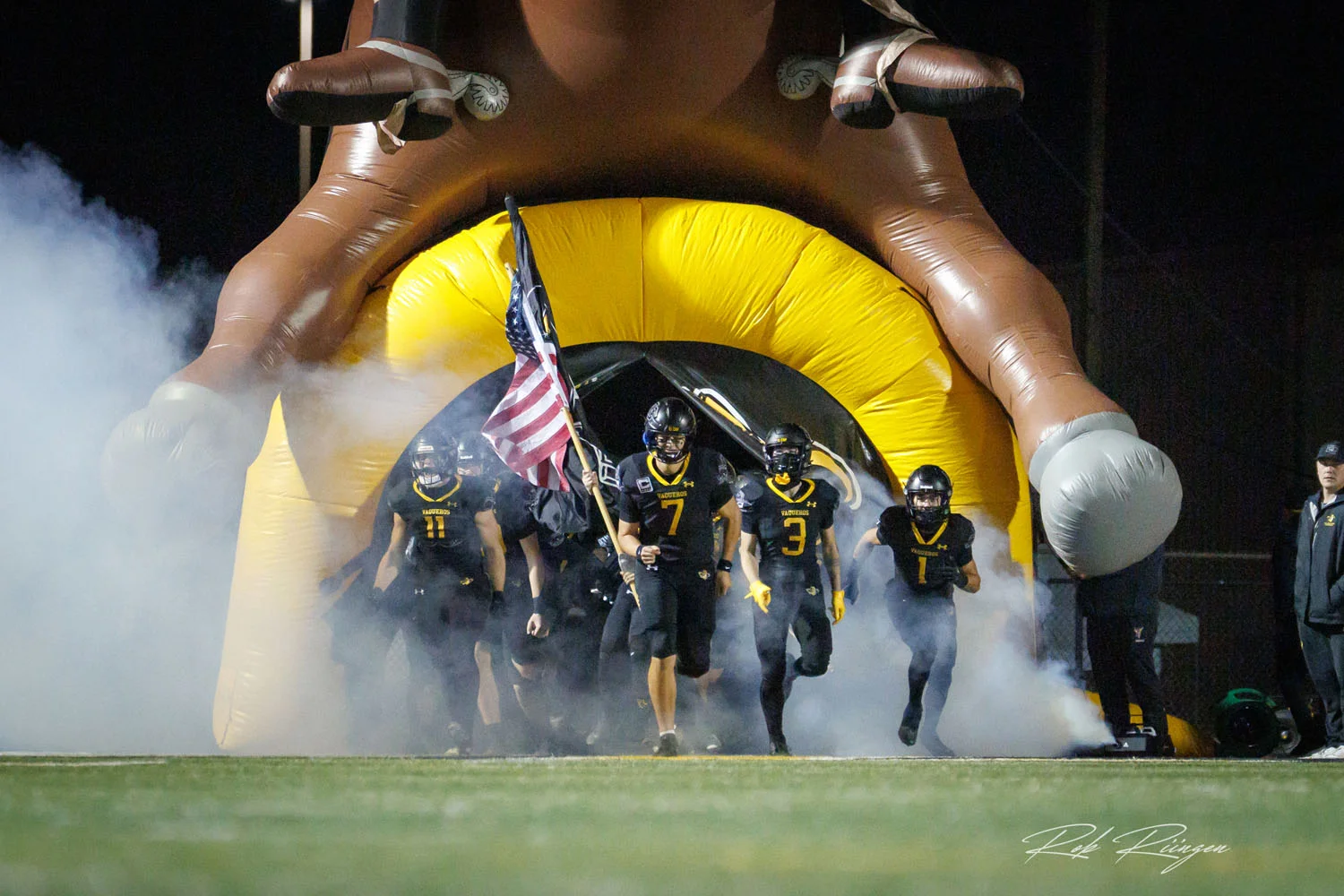 El Cap hitting the field